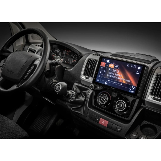 Pioneer AVIC-Z1000D35-C w kabinie Fiat Ducato